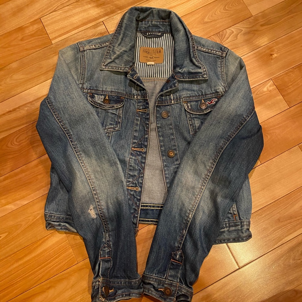 HOLLISTER denim jacket